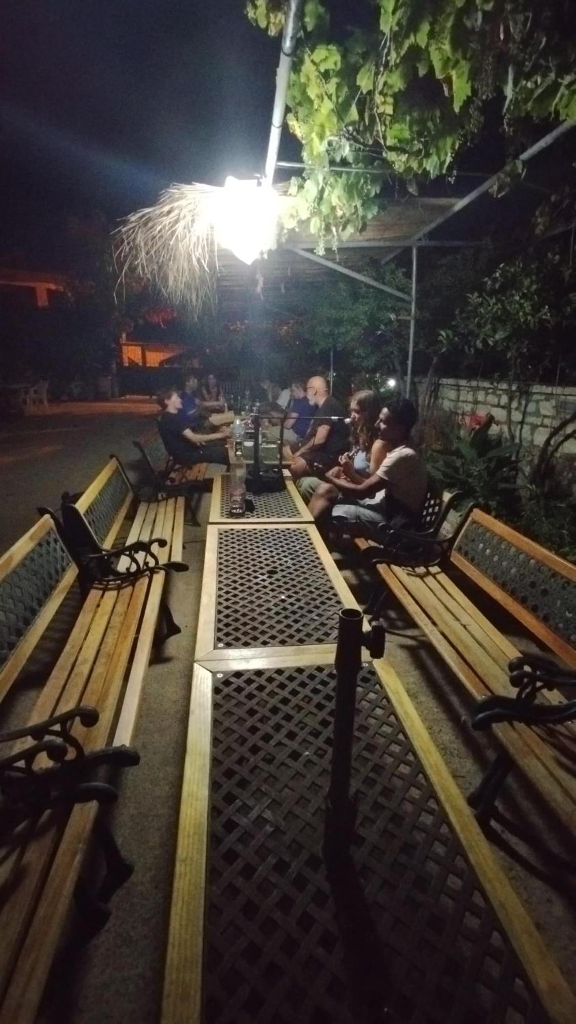 Oasis Hostel Himare Ngoại thất bức ảnh