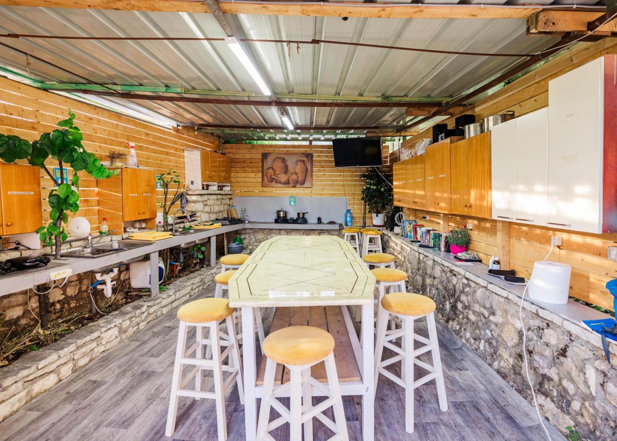 Oasis Hostel Himare Ngoại thất bức ảnh